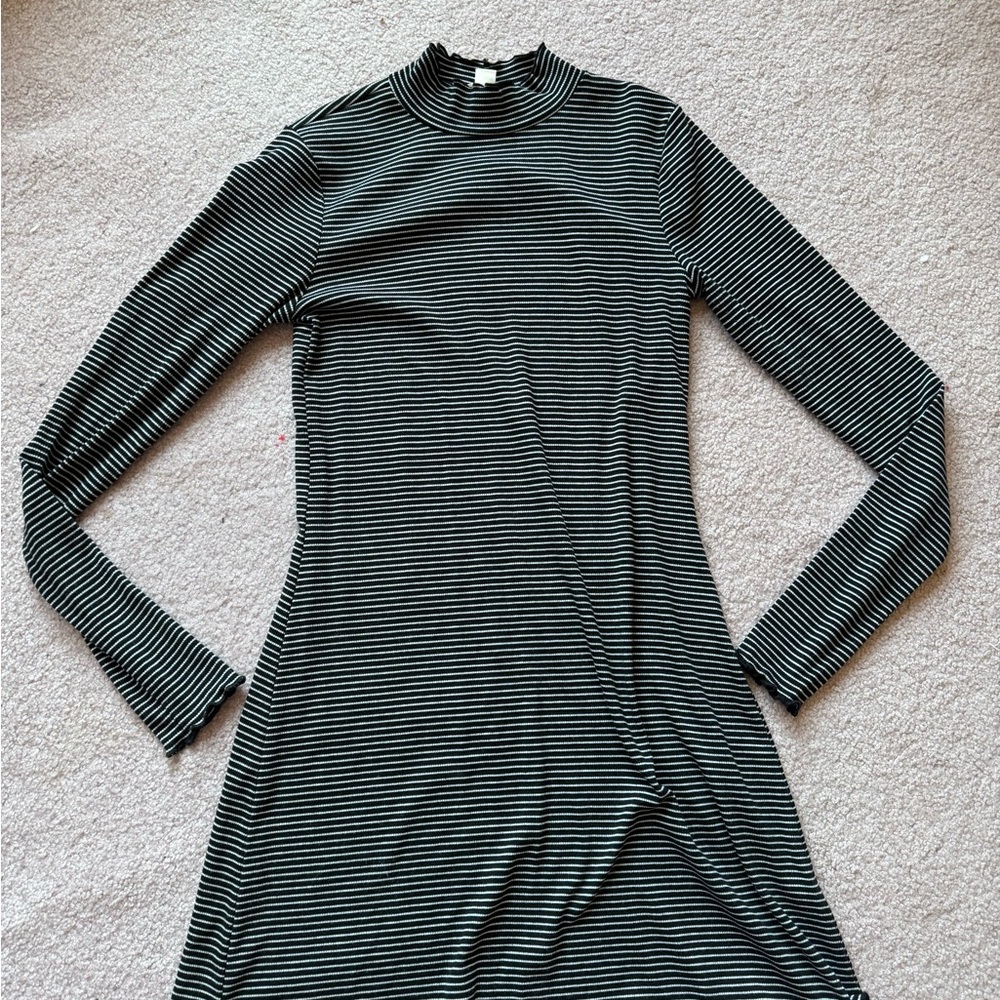 Aeropostale Striped Black and White Women's Dress
